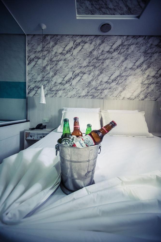 Motel Spot Σάο Πάολο Εξωτερικό φωτογραφία